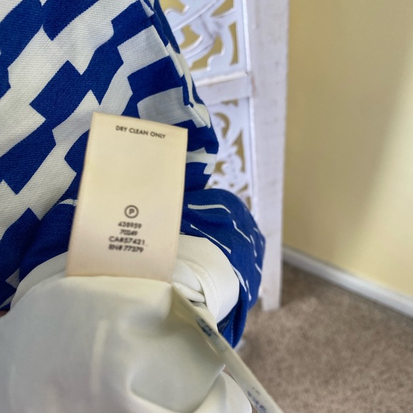 NWT AnnTaylor stripped dress with peplum hem Sizes 10p and 10. - Picture 9 of 13